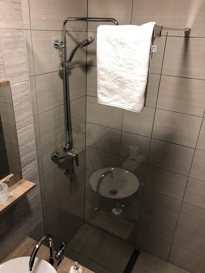 Kovacs Hotel Superior Vasarosnameny Luaran gambar