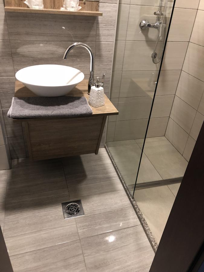 Kovacs Hotel Superior Vasarosnameny Luaran gambar