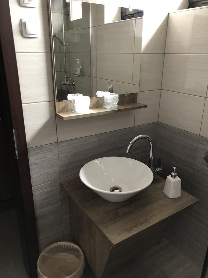 Kovacs Hotel Superior Vasarosnameny Luaran gambar